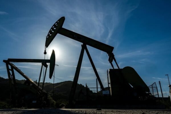 US stocks today: Oil jumps nearly 5%, shares tumble as Trump declares Iran ceasefire 'over'