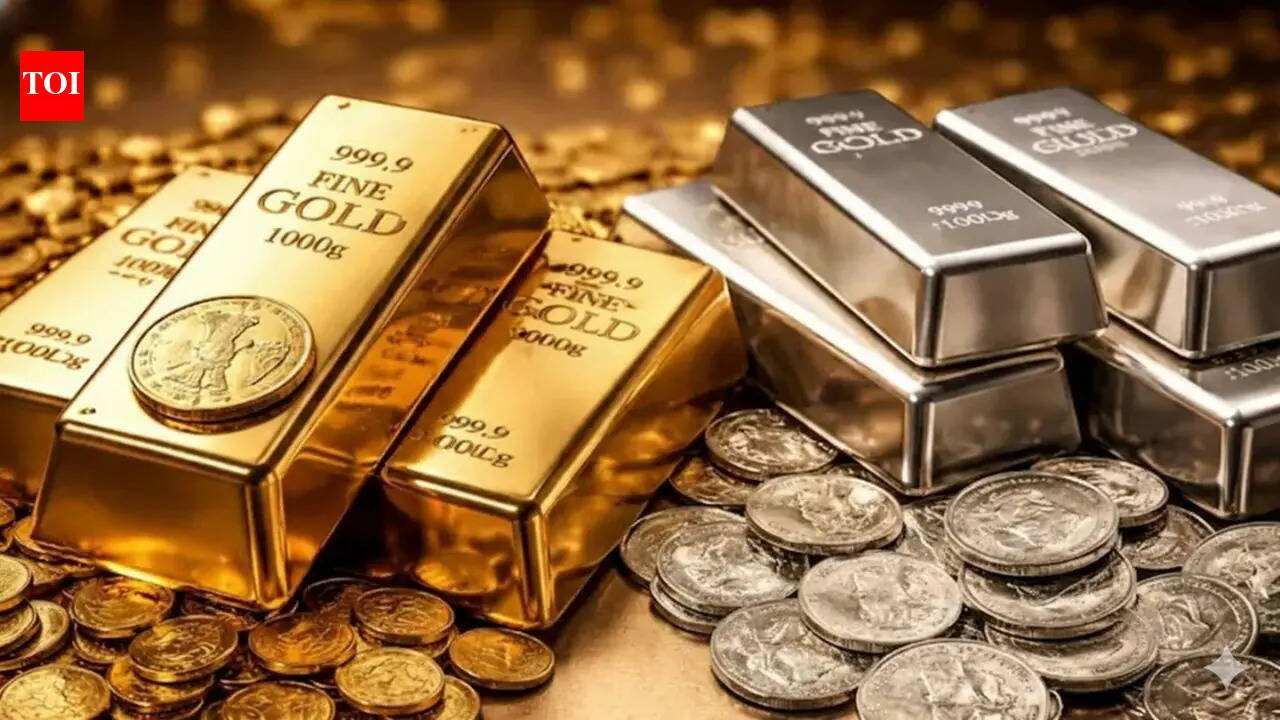 Gold, Silver Rate Today Live Updates: Yellow metal steadies but remains on track for weekly loss; silver rebounds
