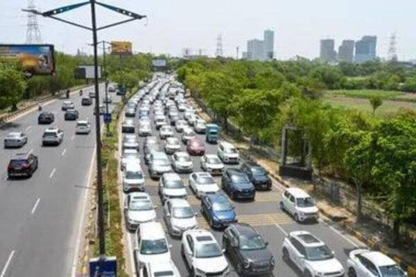 Auto financiers push industry to embed financing into car sales to make it seamless