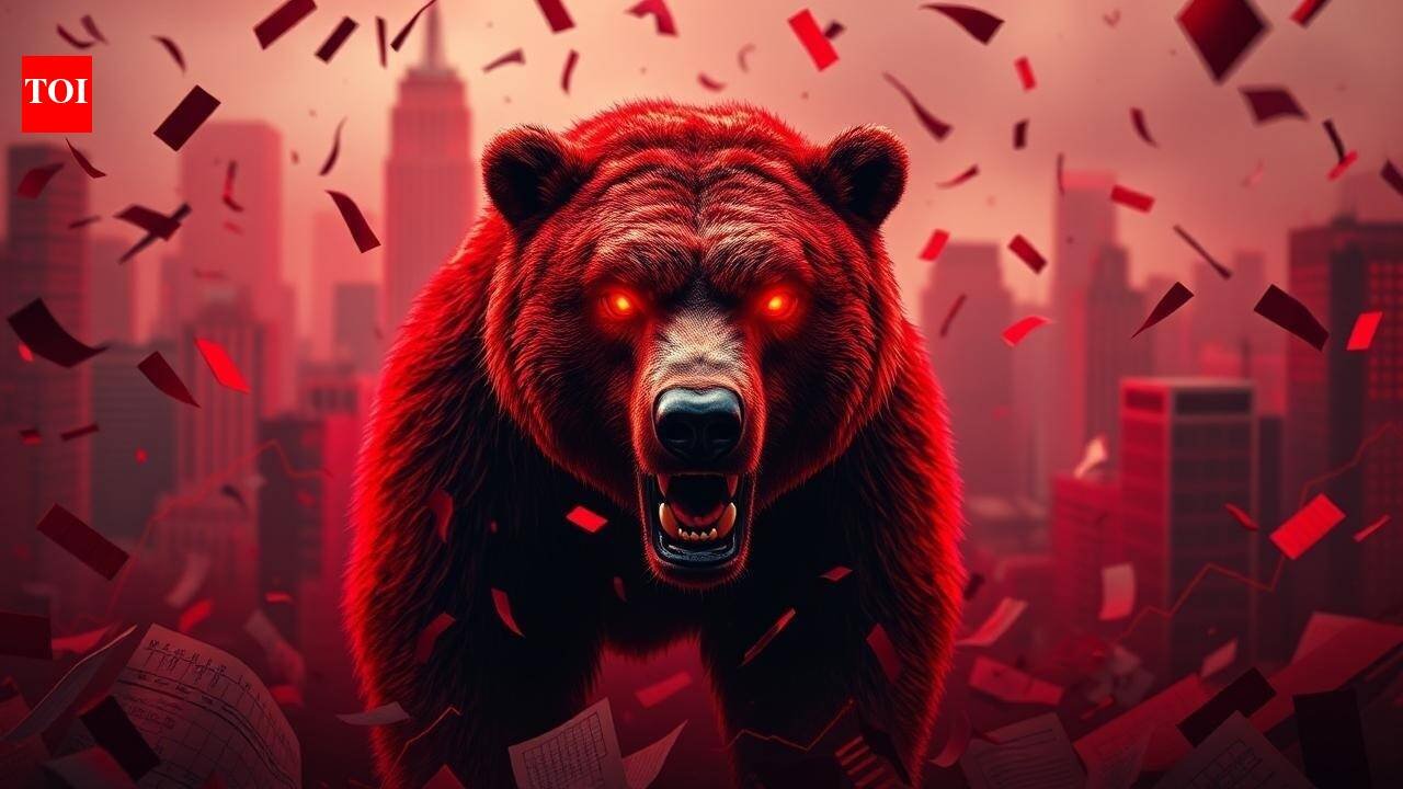 Asian markets tumble as AI stock sell-off deepens; Nikkei sinks nearly 6%, HSI plunges 2%