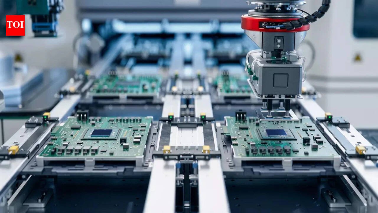 Govt to take equity stakes in semiconductor startups