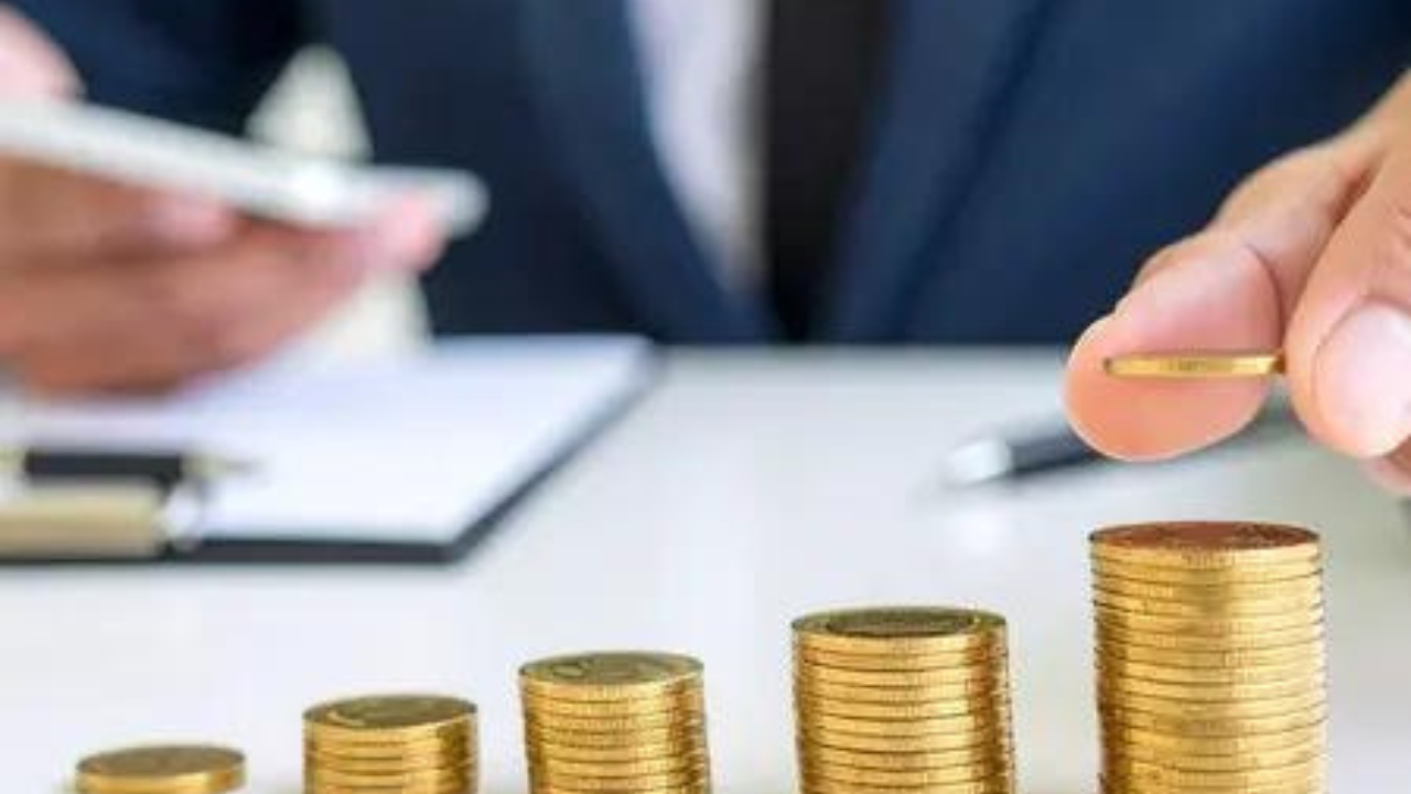 India's current account deficit likely to widen to 1.5% of GDP in FY27 as higher oil prices weigh: Report