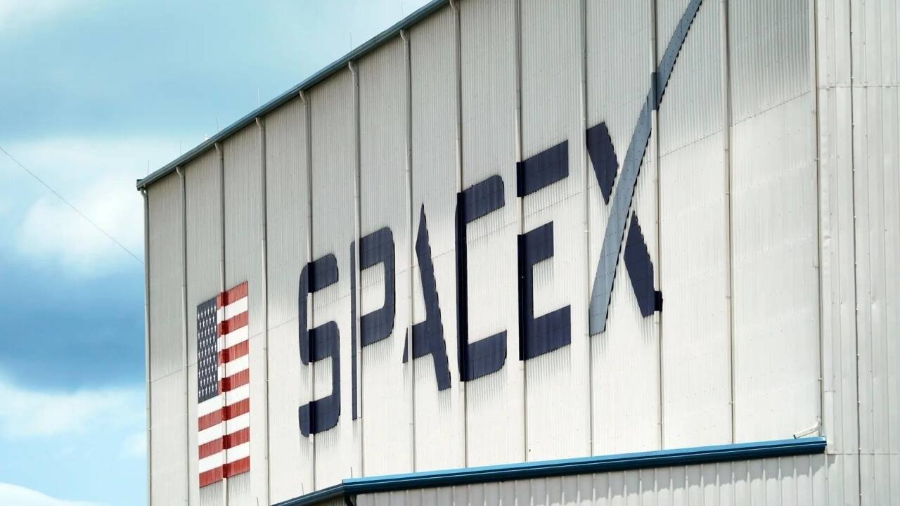 SpaceX shares fall! Market cap of Elon Musk-led firm set to see $1 trillion drop from all-time high
