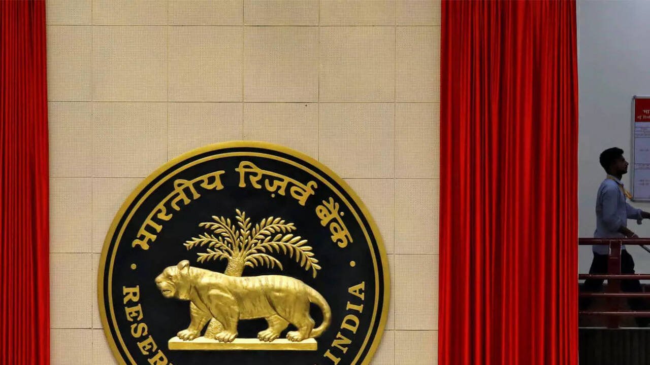 India's forex boost: RBI's swap scheme raises $20.72 billion so far