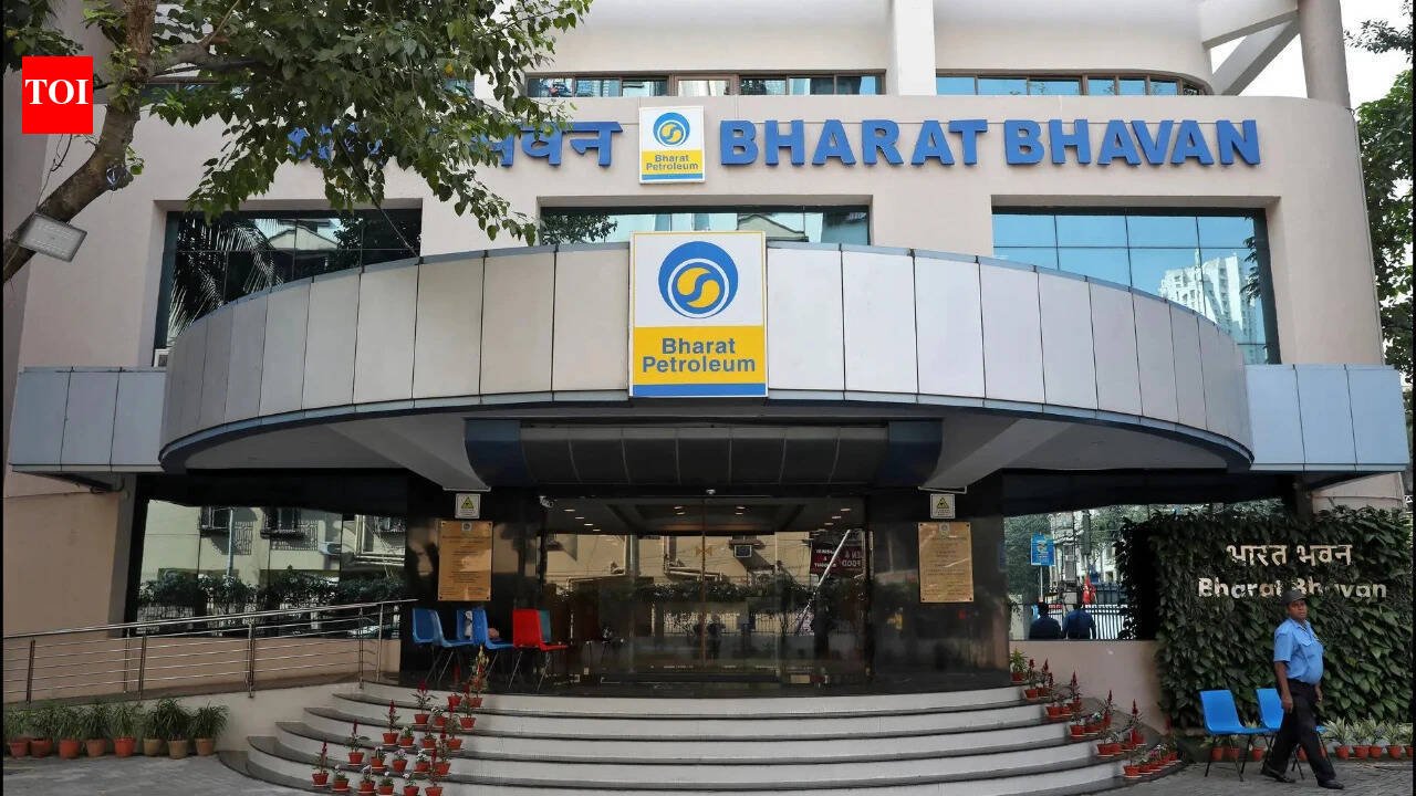 Bharat Petroleum Corporation Ltd: BPCL posts Rs 3,962 crore Q1 loss as high crude prices squeeze fuel margins