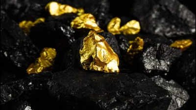 Burkina Faso: Burkina Faso tightened control over industrial and artisanal mining; 55 tonnes of gold worth around $6 billion entered official channels in six months