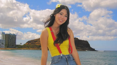 Extraemily Twitch Unban: ExtraEmily unbanned on Twitch just one day after distracted driving suspension
