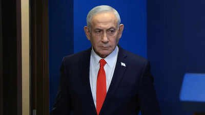 'We will not leave': Netanyahu visits Israeli troops in 'occupied' southern Lebanon