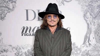Johnny: Johnny Depp's Fascination with Human Behavior: A Deep Dive Into His Unconventional Acting Choices |