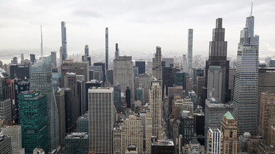 Manhattan high-rise evacuated as officials warn of potential collapse