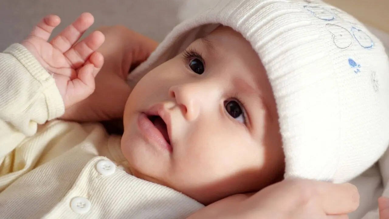 10 baby boy names that mean "Gift of God"