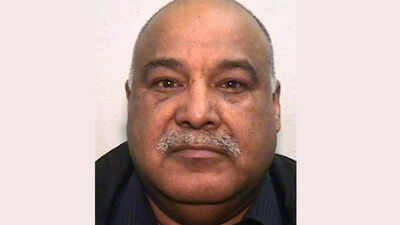UK govt mulls emergency law to deport grooming gang ringleader to Pakistan