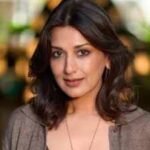 Sonali Bendre's diet and fitness at age 51 includes 18-20 hours of fasting, the actress revealed she followed autophagy for healing from stage IV metastatic cancer | Hindi Movie News