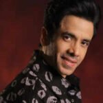 After 25 years in Bollyood, Tusshar Kapoor recalls the pressure of being 'a certain way, to be in news, go to parties' as Jeetendra's son: 'I was told you've got to be acting when you're not acting also' | Hindi Movie News