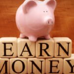 5 best ways to make money as a student in India without affecting your studies