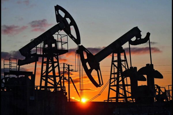 Brent falls to $80, goverment vows to mitigate volatility