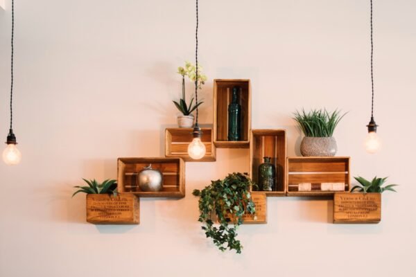 That empty wall doesn't need another painting: 8 DIY ideas to turn blank space into something useful |