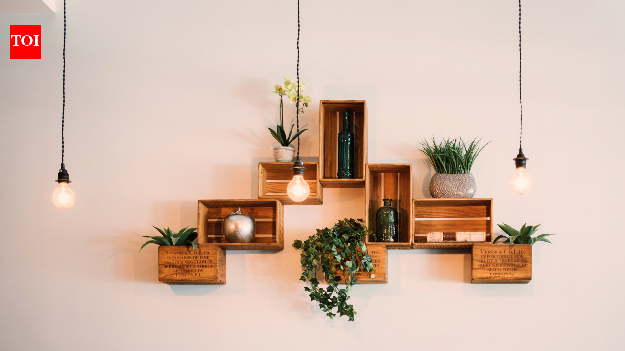 That empty wall doesn't need another painting: 8 DIY ideas to turn blank space into something useful |