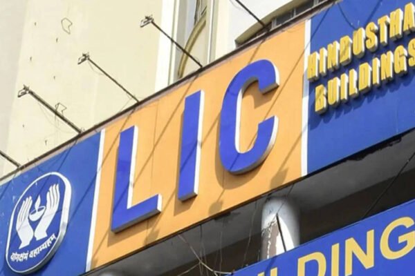 LIC chief flags pressure of global turmoil on industry