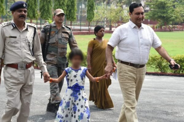 She lived with her father in jail, until an IAS officer asked her one question that changed her life: What Khushi’s story teaches us about giving children opportunities