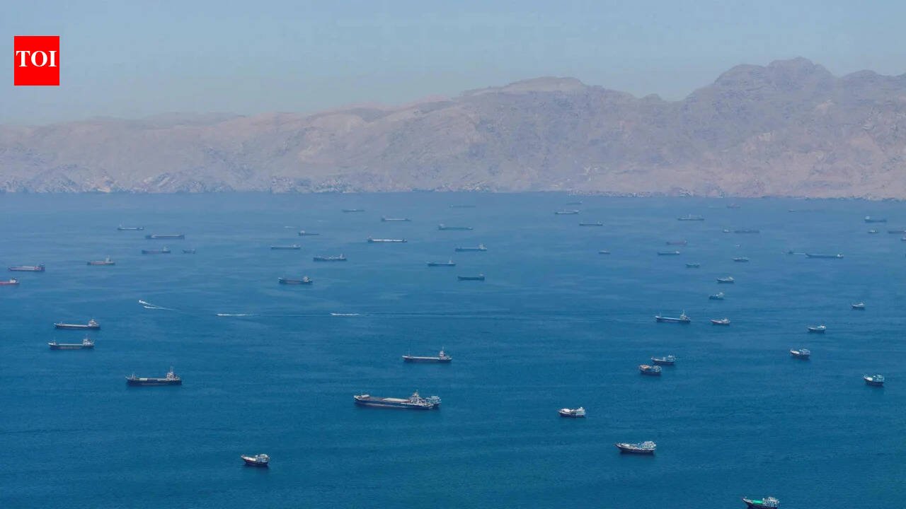 Oil prices hold near one-week high as Strait of Hormuz reopening remains in limbo