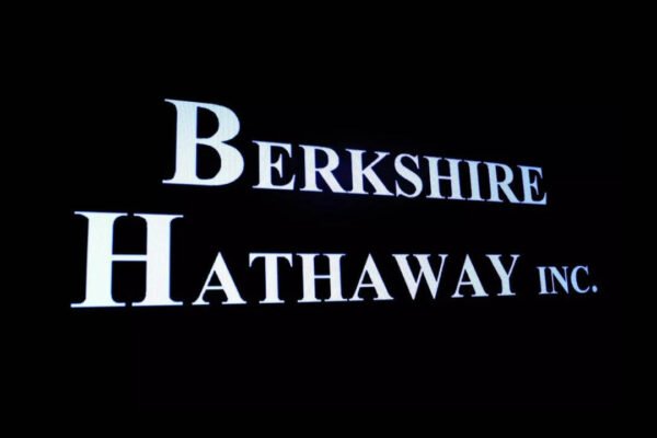 Berkshire Hathaway reshuffles portfolio, raises Alphabet and homebuilder stakes