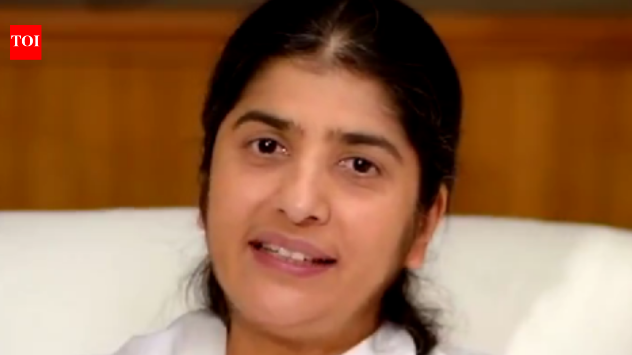 “Thoughts create feelings. Feelings develop our attitude. Attitude comes into action. Repeated actions become a habit. All our habits become our personality. As will be our personality, so will be our destiny”; What she advises on how a single thought creates a ripple effect that influences our destiny