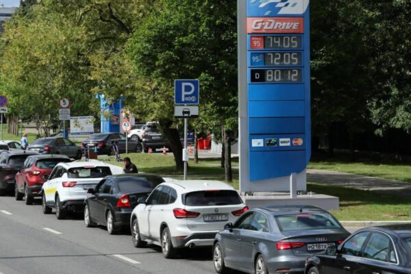 Russia Fuel Imports: Russia turns to Asia for refined fuel, set to receive nearly 270,000 tonnes in August