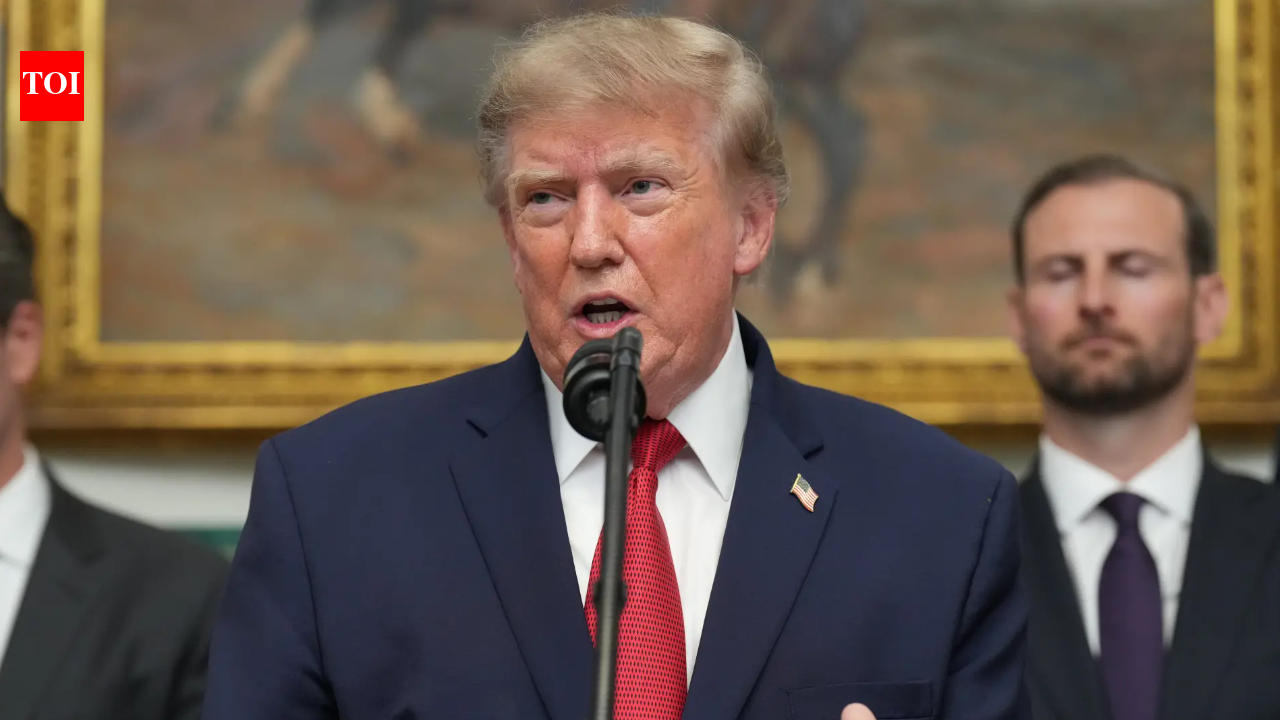Granite, grass and a helipad: Trump shows off his White House construction projects