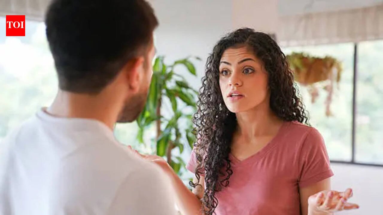 5 signs you have a TOXIC wife