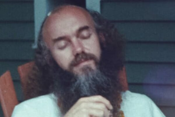 Ram Dass Quotes: Quote of the day by Ram Dass: “It is important to expect nothing, to take every experience, including the negative ones, as merely steps on the path, and to proceed"; What the Harvard psychologist and Neem Karoli Baba follower advises on taking hardships as experiences, not roadblocks