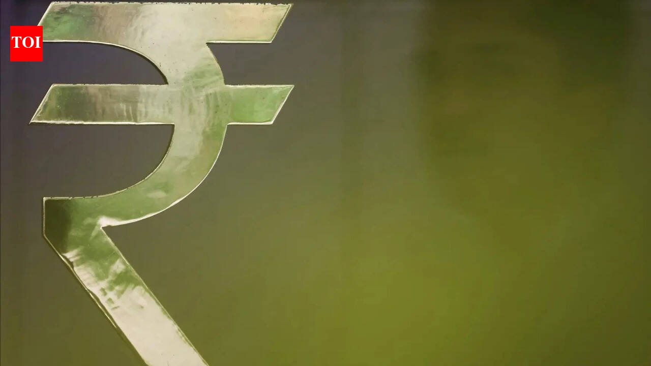 Rupee slips to 95.74 against US dollar as crude prices, importer demand weigh