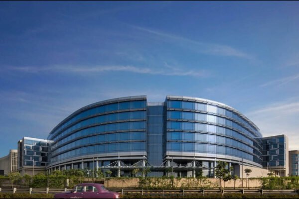 Andaz Delhi Kitchen: Cockroaches, expired sweets-cake, gutka packet, veg-non-veg mix-up and more: FSSAI's shocking findings at Andaz Delhi kitchen