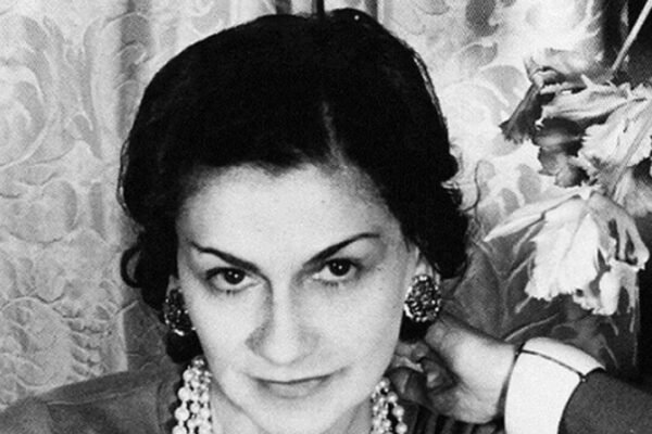 Coco Chanel: Fashion quote of the day by Coco Chanel: 'Fashion changes, but style endures'
