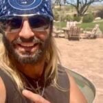 Bret Michaels cancels the remainder of the ‘Live and Amplified’ tour as he recovers from his kidney stone surgery: 'He will be taking the next several months off to heal' |