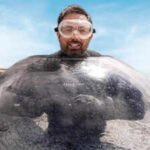 A scientist buried himself in wet concrete to answer one question: Why is it so difficult to sink into? |
