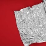5 smart ways to use aluminium foil while travelling
