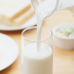 Which type of milk has the most protein? 7 milk varieties compared