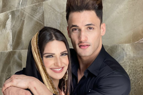 ‘They don’t love you, they love your name’:Asim Riaz takes explosive dig at ex Himanshi Khurana, calls her a ‘fame digger’
