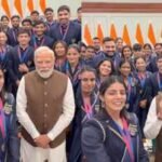 Watch: PM Modi meets CWG medallists, says ‘Jo khelega, woh khilega’ | Commonwealth Games News