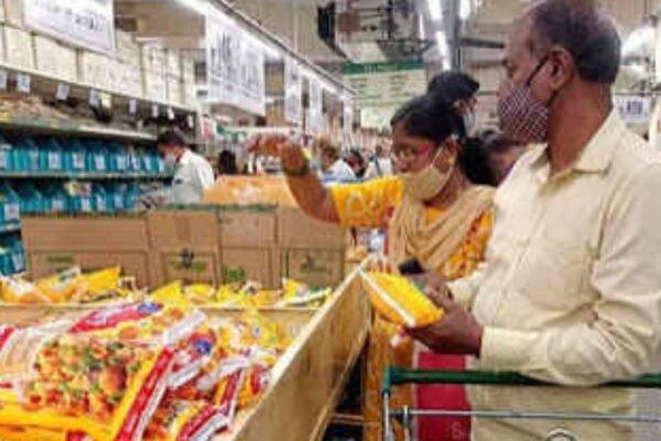 Discretionary spending by households rose in FY25