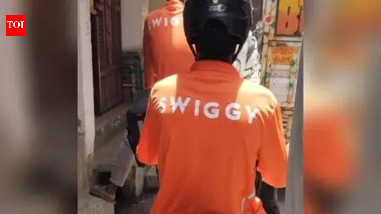 Swiggy swaps retail platform Lynk for 3.2% Udaan stake