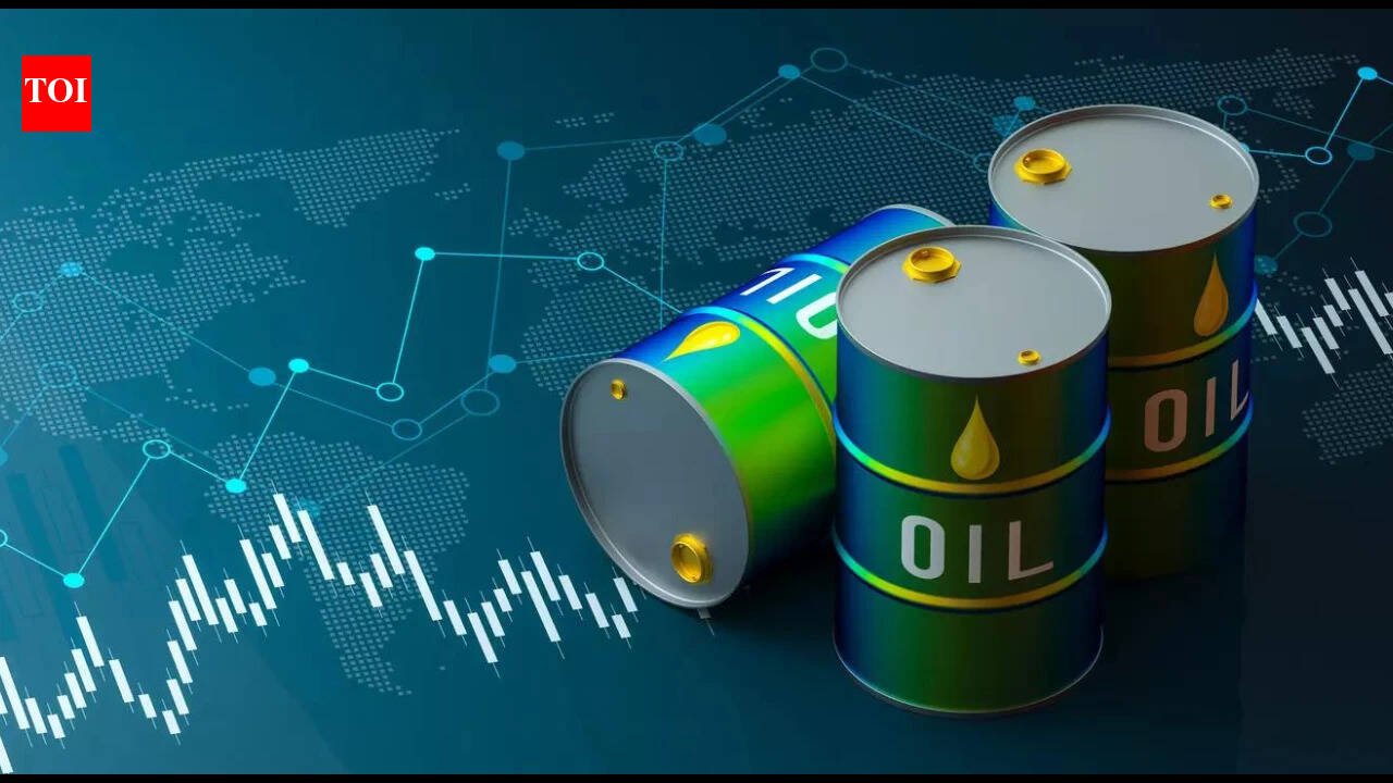 Govt-owned fuel retailers lose Rs 5 per litre on petrol, Rs 23 on diesel as oil tops $100 per barrel: Report