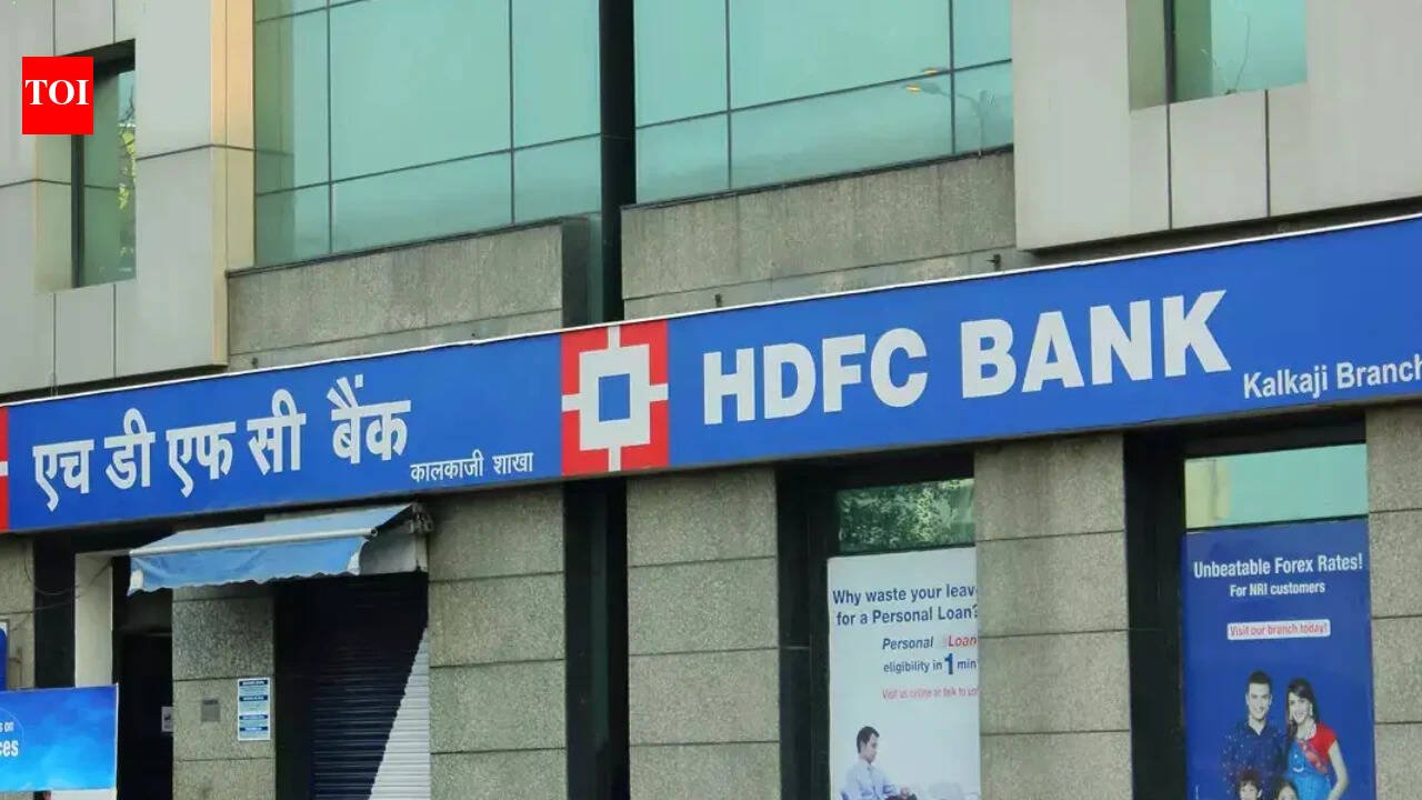 HDFC Bank sends names of 2 CEO candidates to RBI