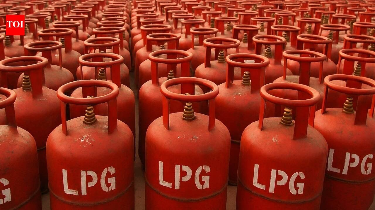 LPG Aadhaar rule from October 1: Authentication mandatory for subsidised gas refills; how to complete process, check steps