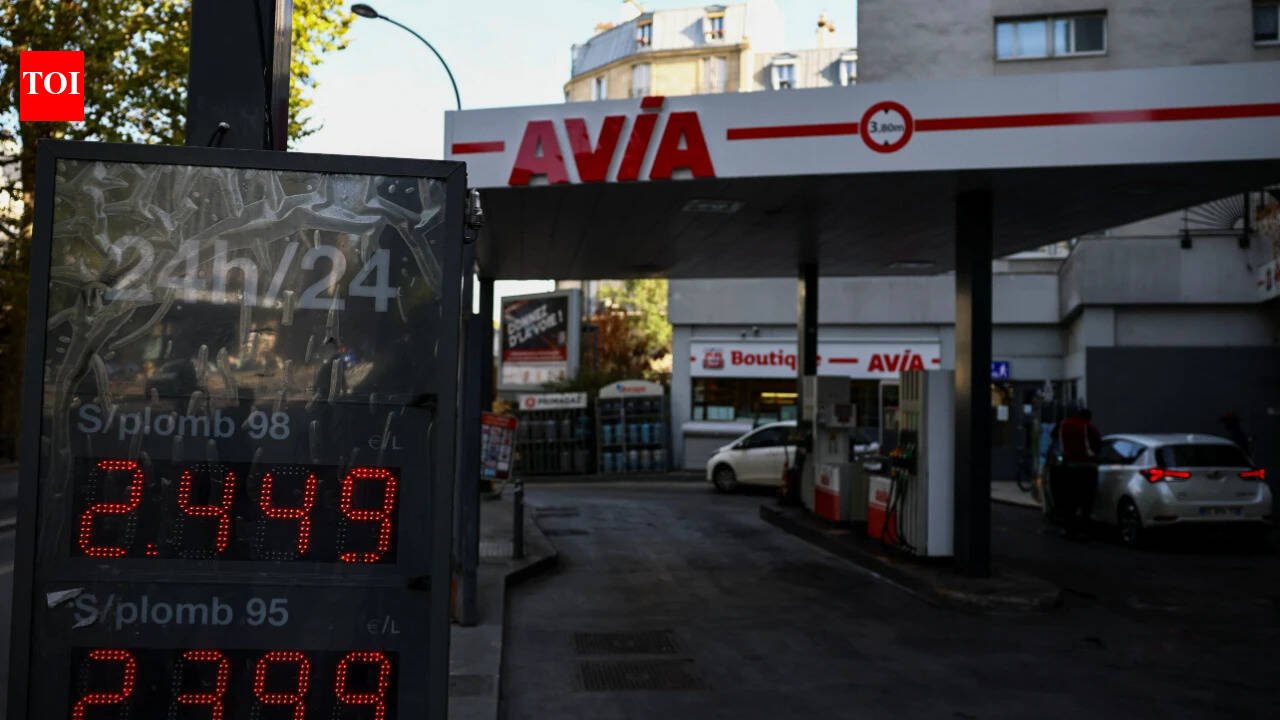 Diesel Prices: Diesel prices hit records as Iran, Ukraine wars disrupt fuel supplies