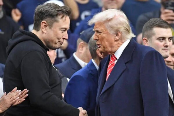 Trump buys up to $50,000 of Musk’s SpaceX, sells some a week later
