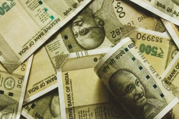 Centre to borrow nearly Rs 7.9 lakh cr in Oct-March