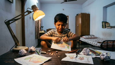 Psychology says children who tear up their own drawings or homework may be putting more pressure on themselves than parents realize