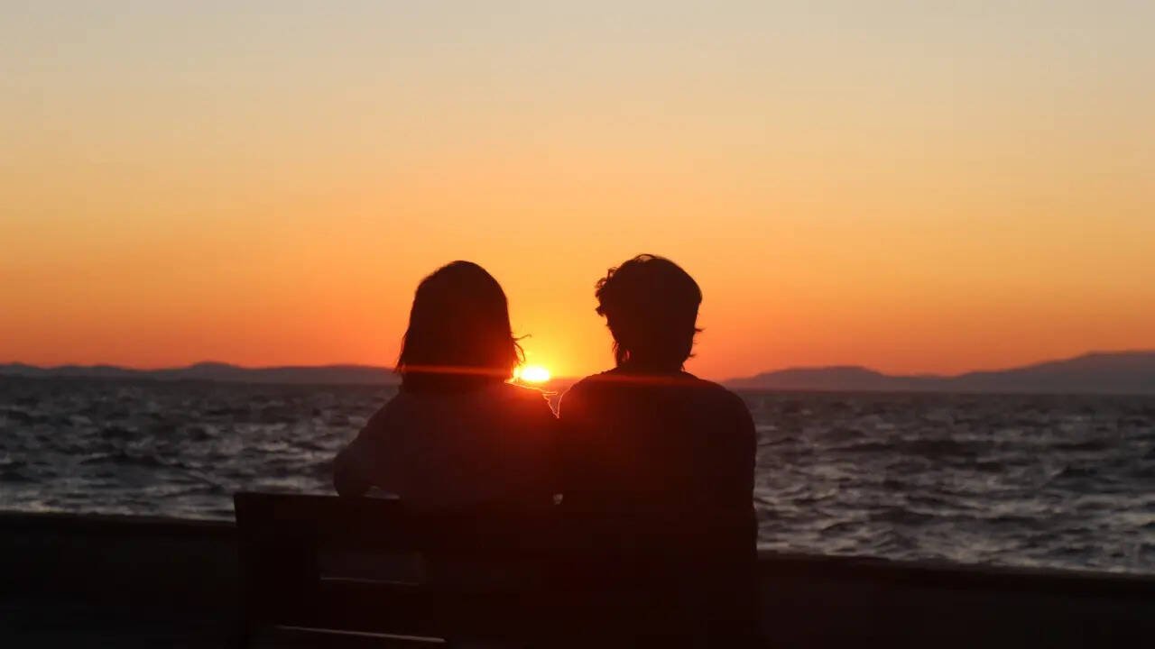 5 ways people say “I love you” without ever saying the words